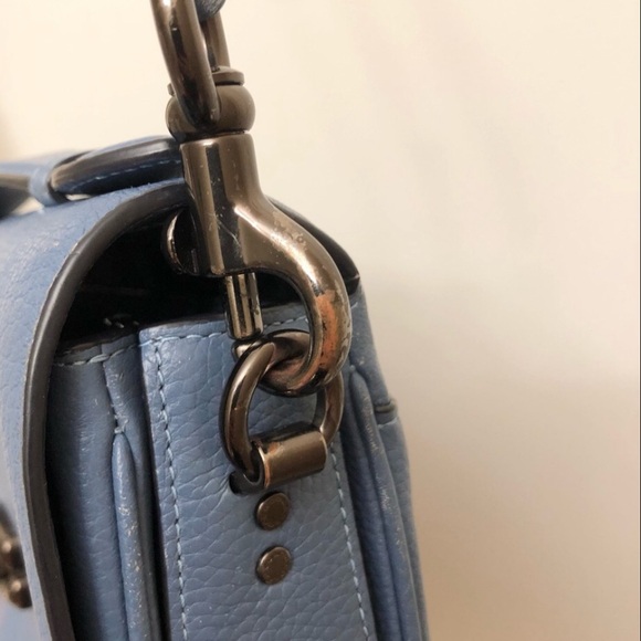 Coach Cassie 19 Crossbody - Picture 7 of 16